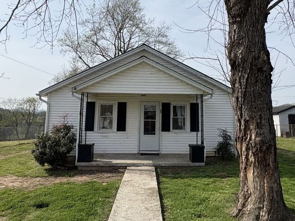 227 Hillcrest Dr N, Carthage, TN 37030