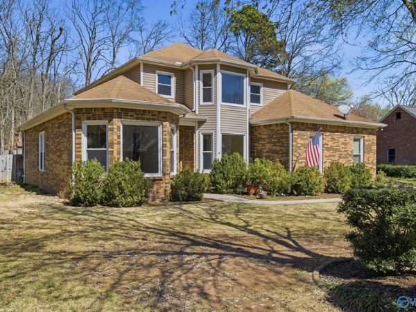 137 Oakhurst Drive, Madison, AL 35758