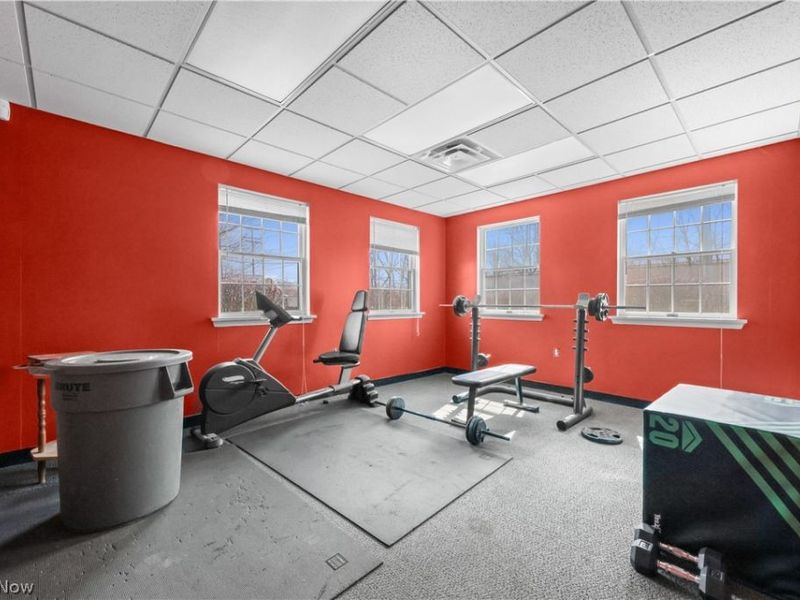 16172 Imperial , Strongsville, OH 44149 Photo 11