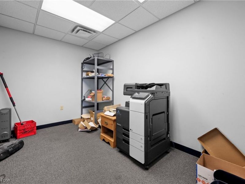 16172 Imperial , Strongsville, OH 44149 Photo 13