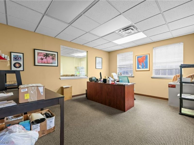 16172 Imperial , Strongsville, OH 44149 Photo 21