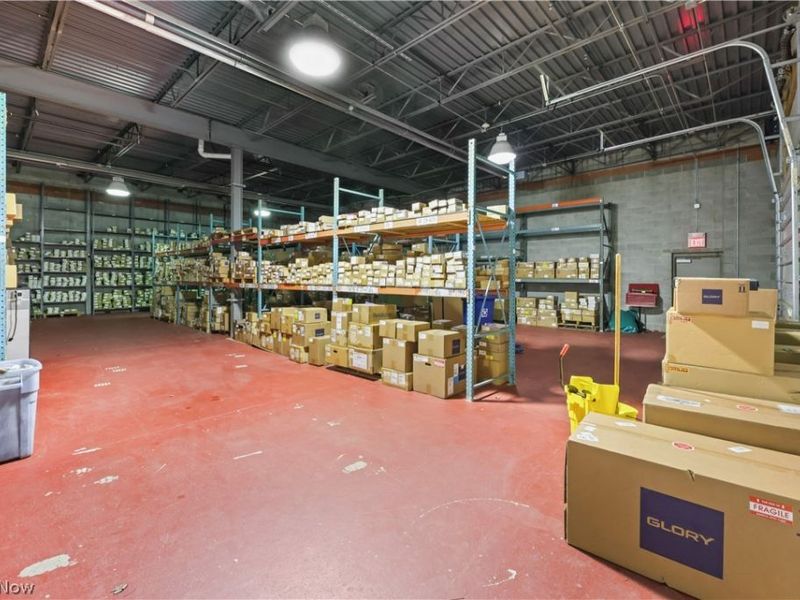 16172 Imperial , Strongsville, OH 44149 Photo 33