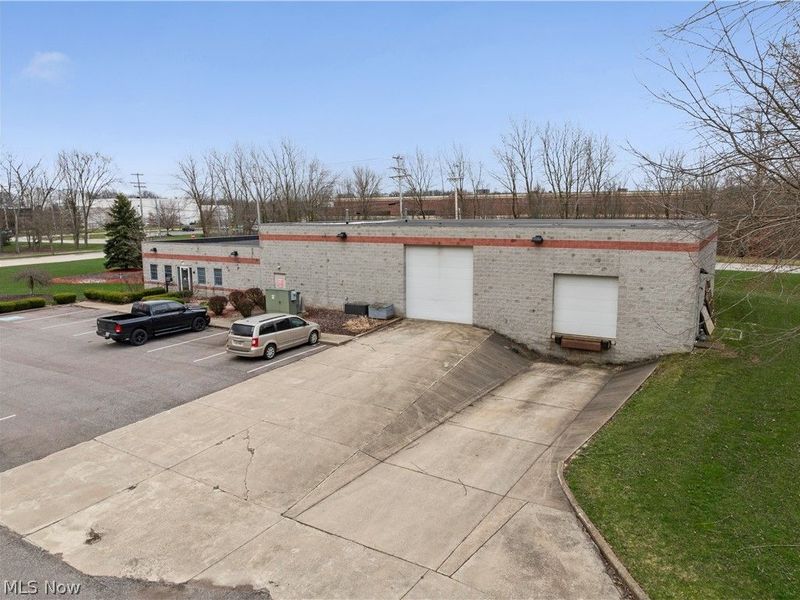 16172 Imperial , Strongsville, OH 44149 Photo 36