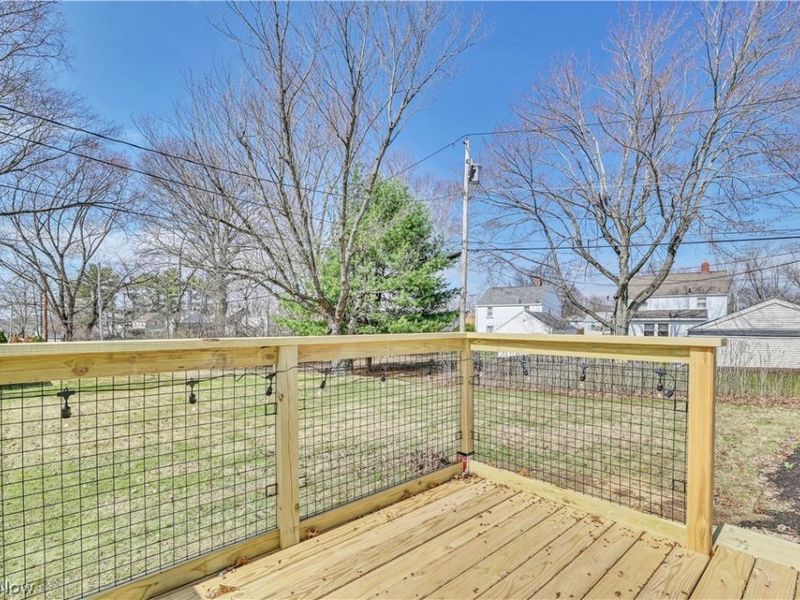 883 Bonnie Brae Avenue NE, Warren, OH 44483 Photo 29