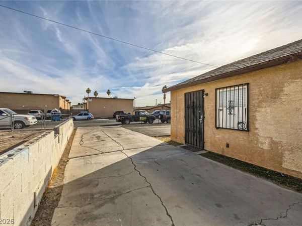 2133 Ellis Street , Unit A, North Las Vegas, NV 89030
