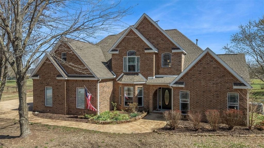 8400 Windsong Lane, Bentonville, AR 72713 Main Photo