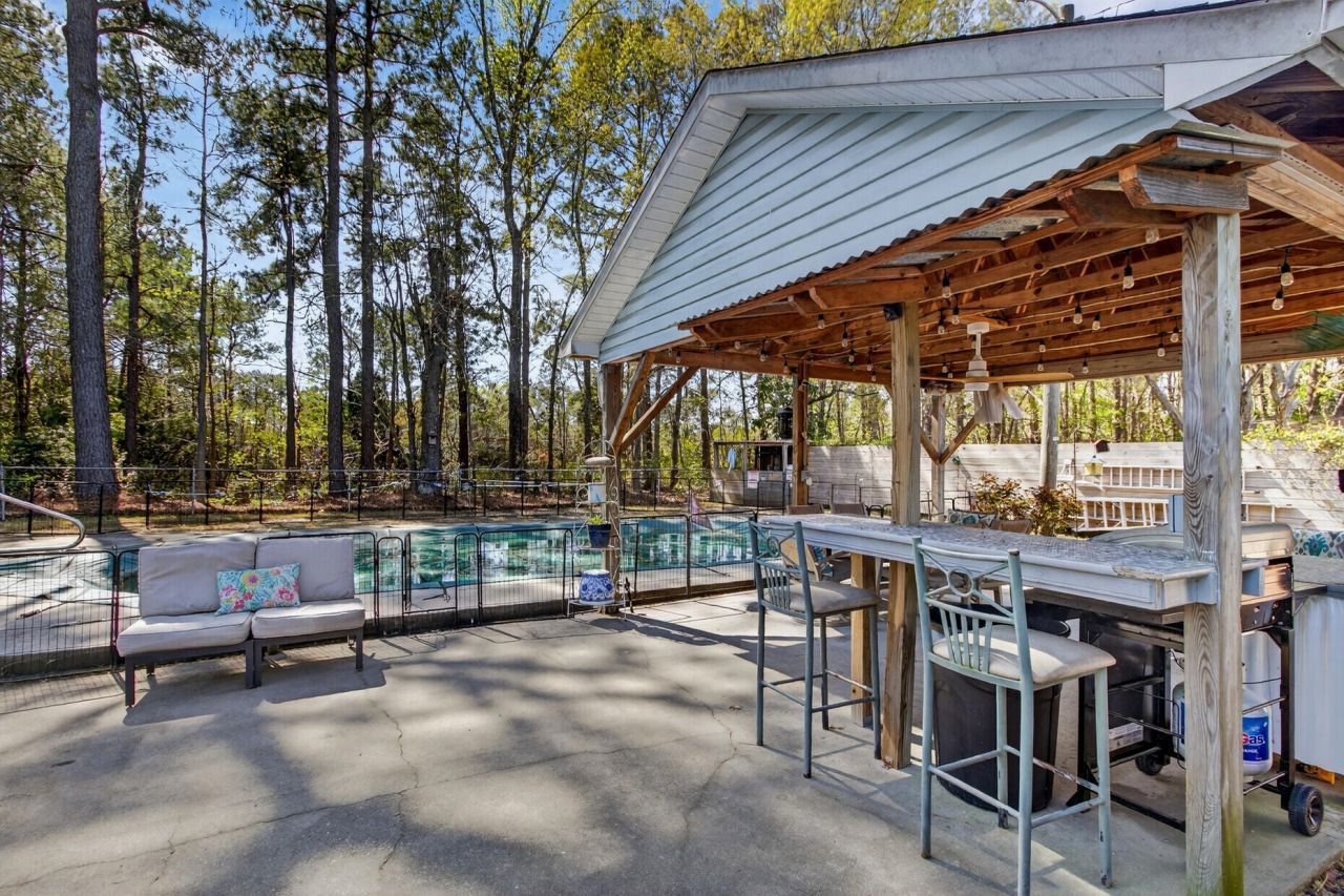 113 Virginia Street Photo 28