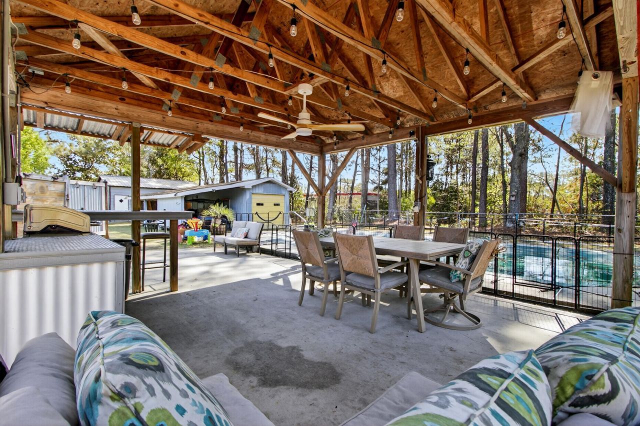 113 Virginia Street Photo 30