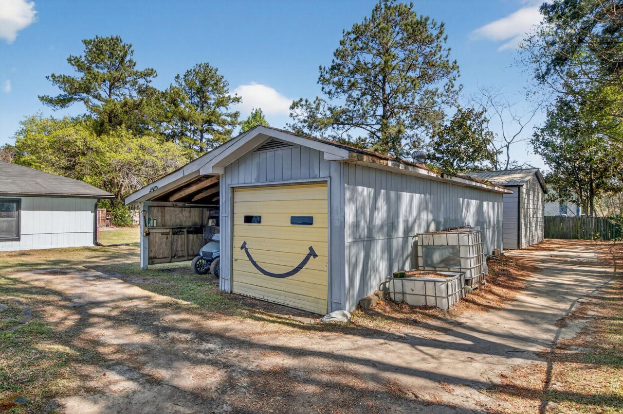 113 Virginia Street Photo 33