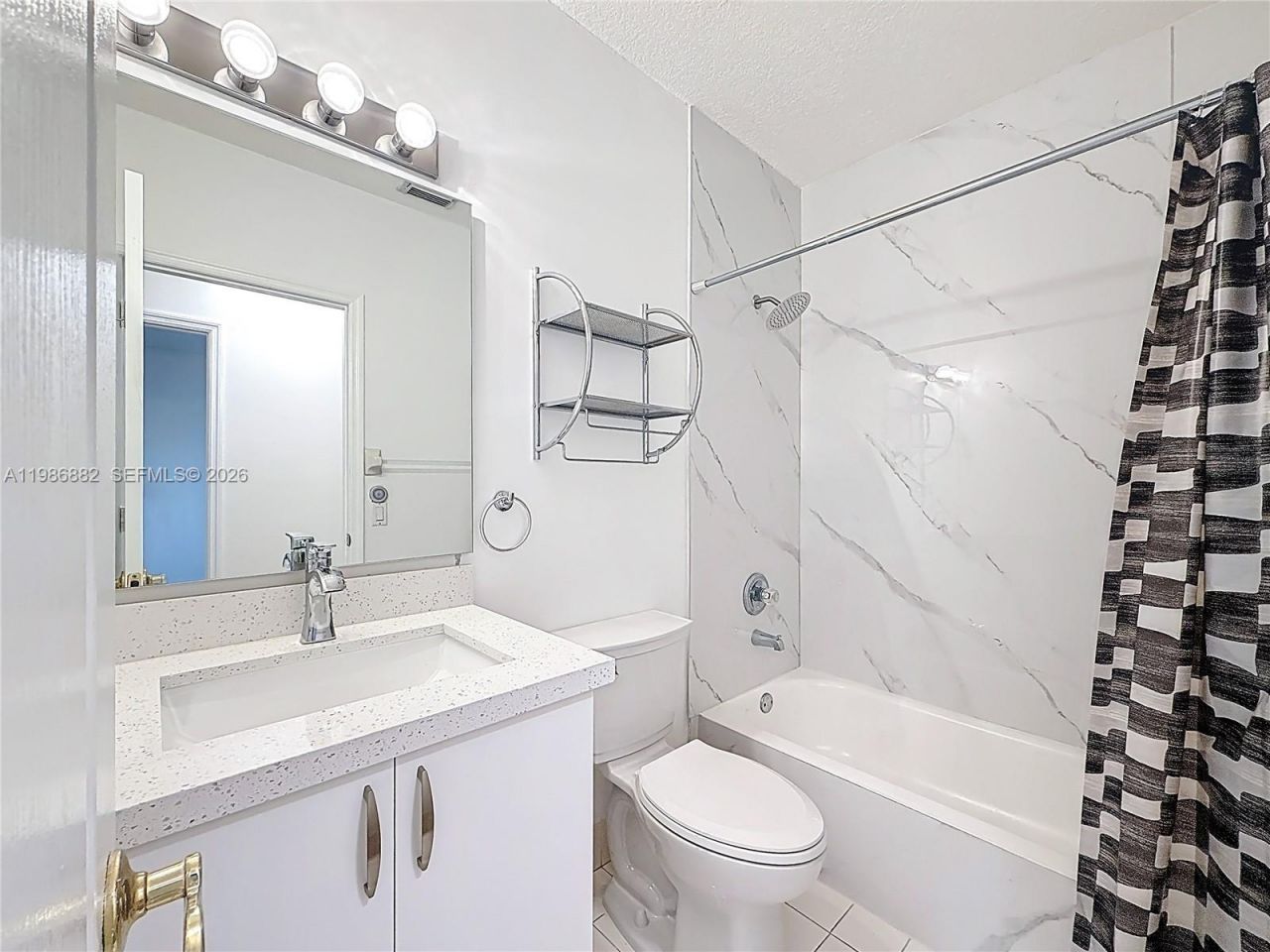 4330 NW 114th Pl, Doral, FL 33178 Photo