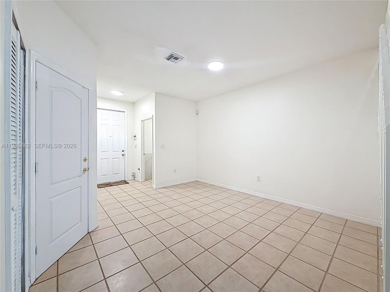 4330 NW 114th Pl, Doral, FL 33178 Photo