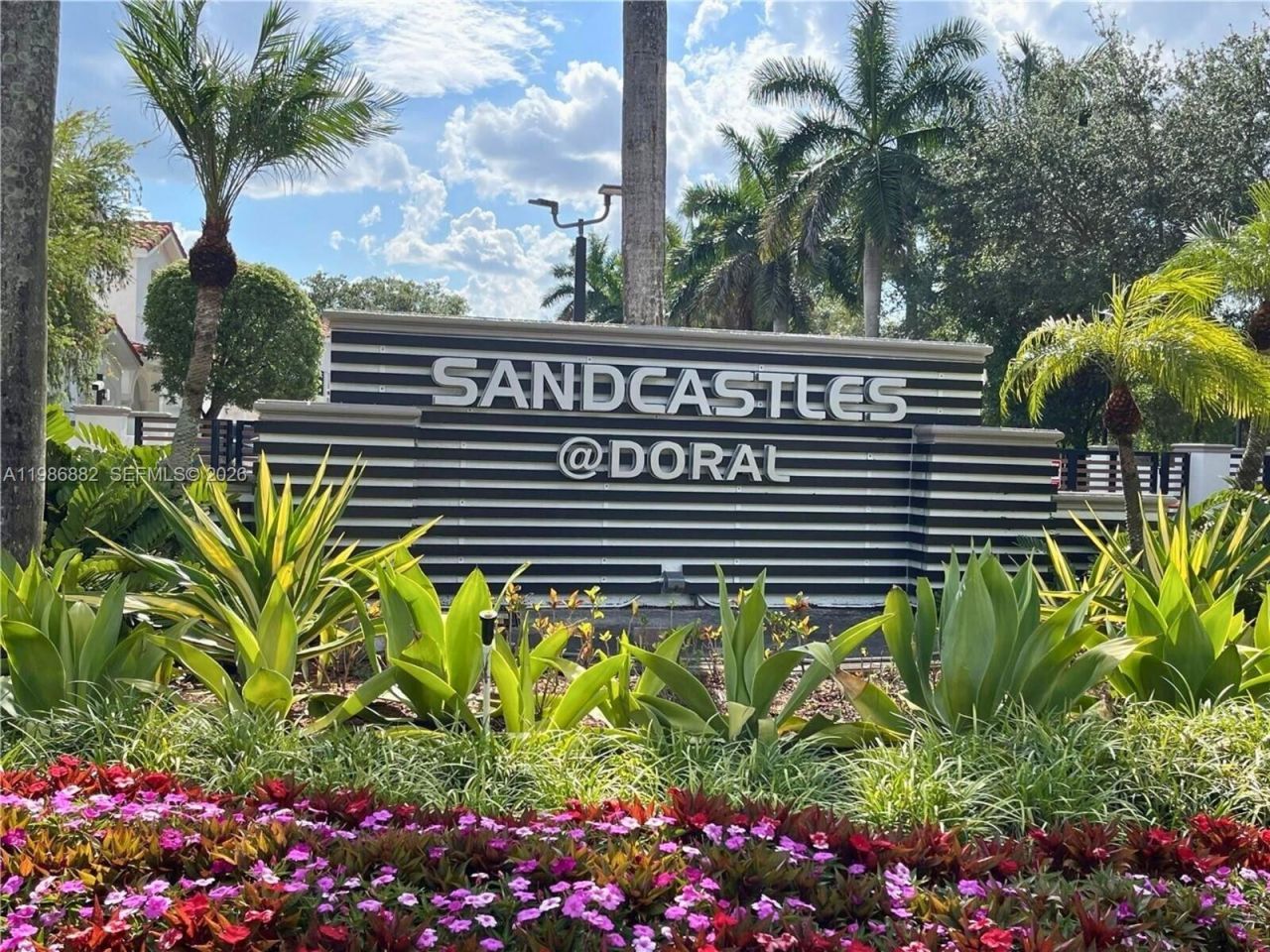 4330 NW 114th Pl, Doral, FL 33178 Photo
