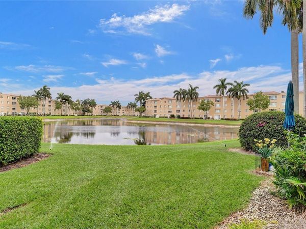 12547 Imperial Isle Dr, Unit 206, Boynton Beach, FL 33437