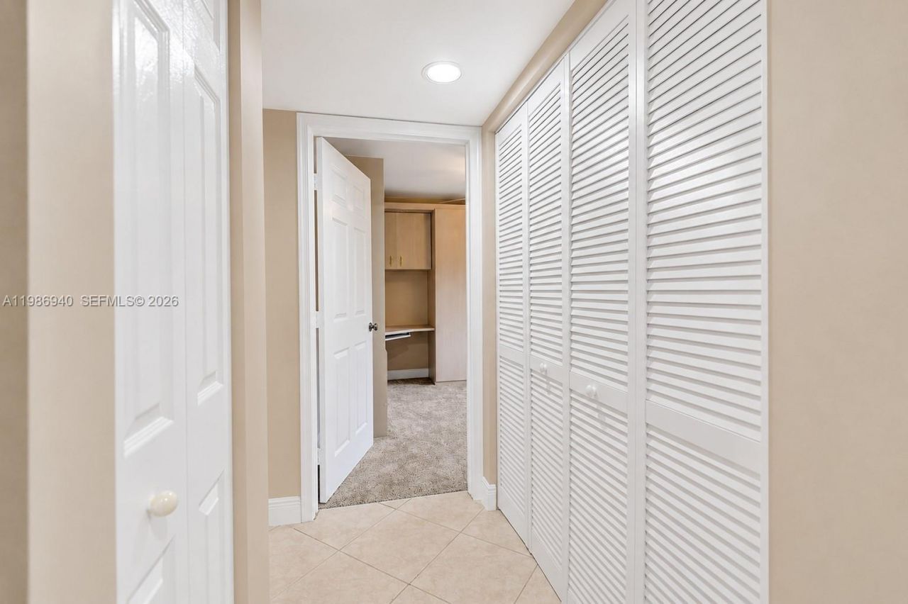 12547 Imperial Isle Dr, Unit 206, Boynton Beach, FL 33437 Photo