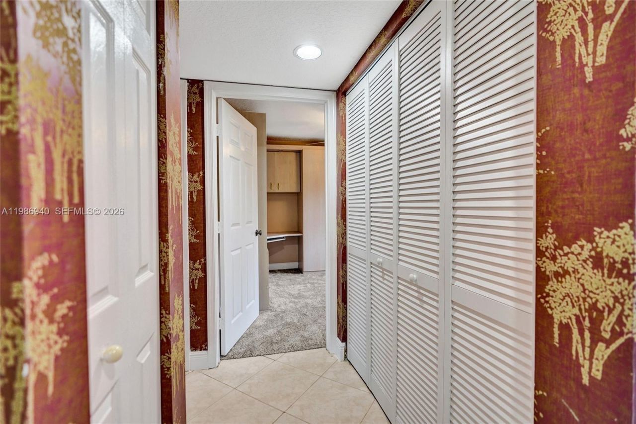 12547 Imperial Isle Dr, Unit 206, Boynton Beach, FL 33437 Photo