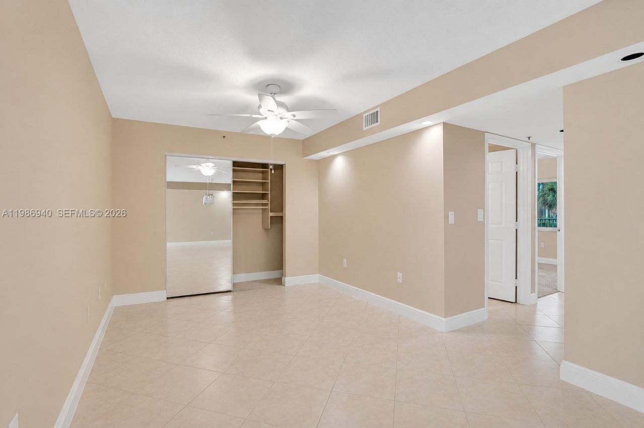 12547 Imperial Isle Dr, Unit 206, Boynton Beach, FL 33437 Photo