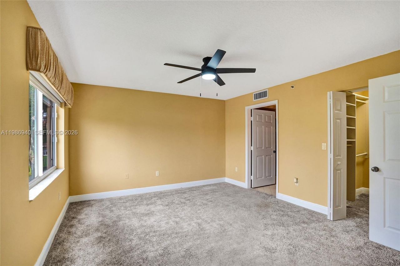 12547 Imperial Isle Dr, Unit 206, Boynton Beach, FL 33437 Photo