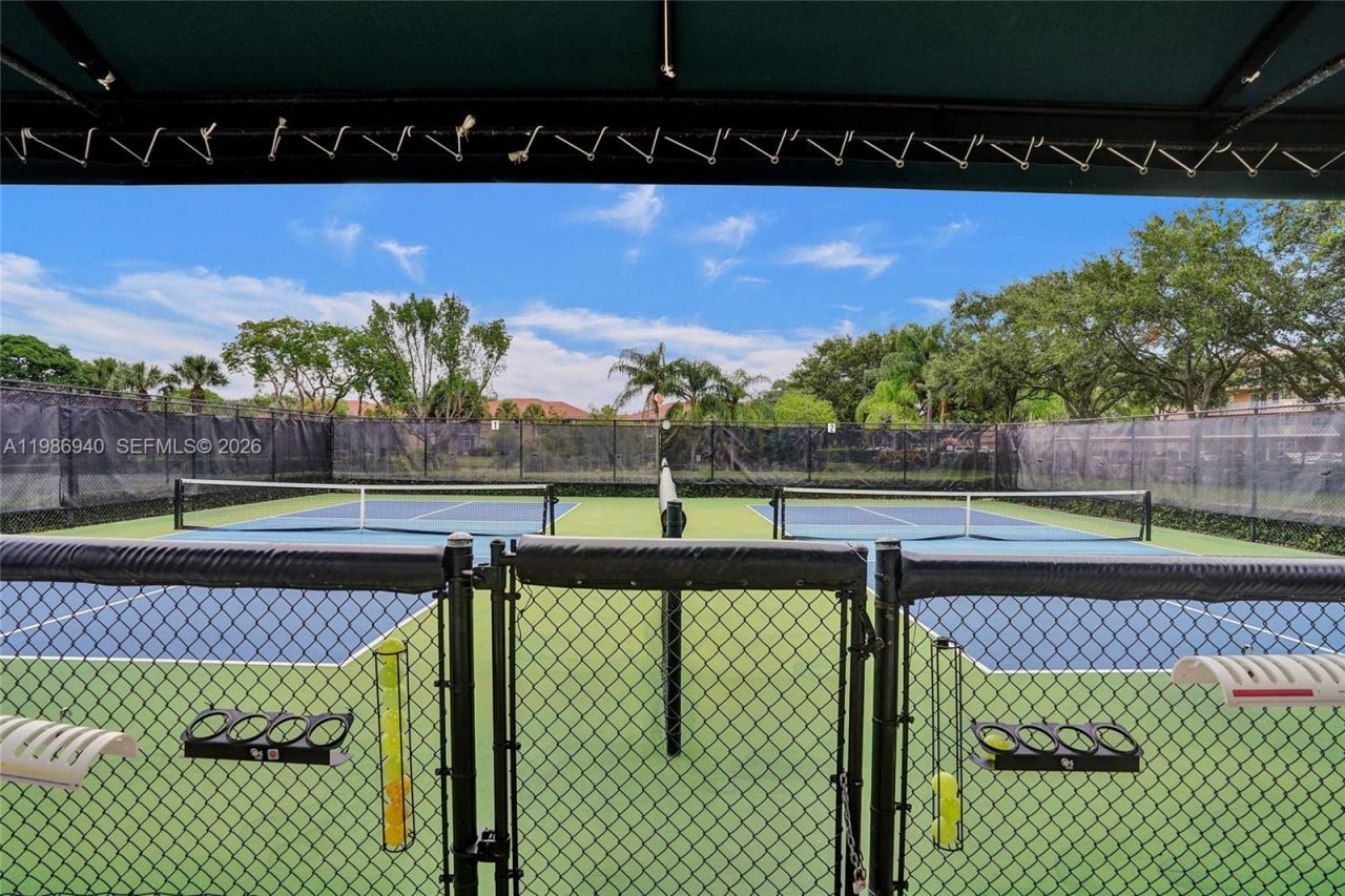 12547 Imperial Isle Dr, Unit 206, Boynton Beach, FL 33437 Photo