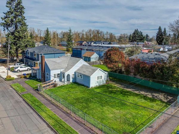 111 Madison St NE, Albany, OR 97321