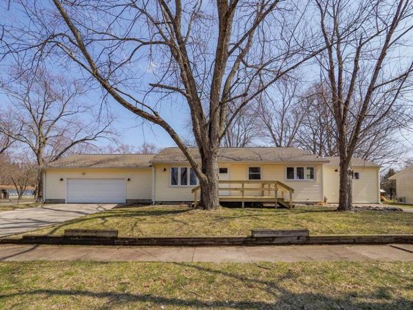 112 Poplar Street, Gobles, MI 49055