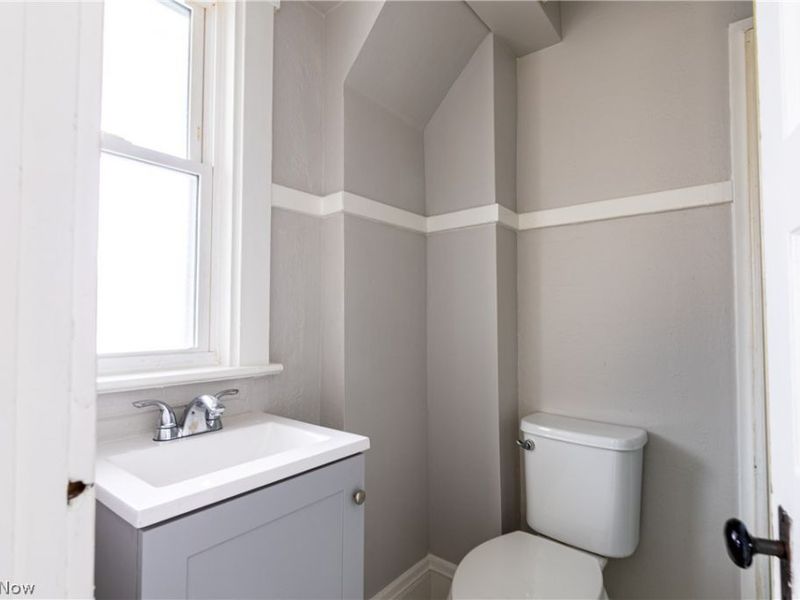 2078 E 125th Street , Cleveland, OH 44106 Photo 16