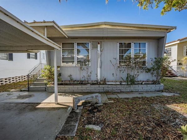 605 MICHIGAN BOULEVARD , Unit 37, DUNEDIN, FL 34698