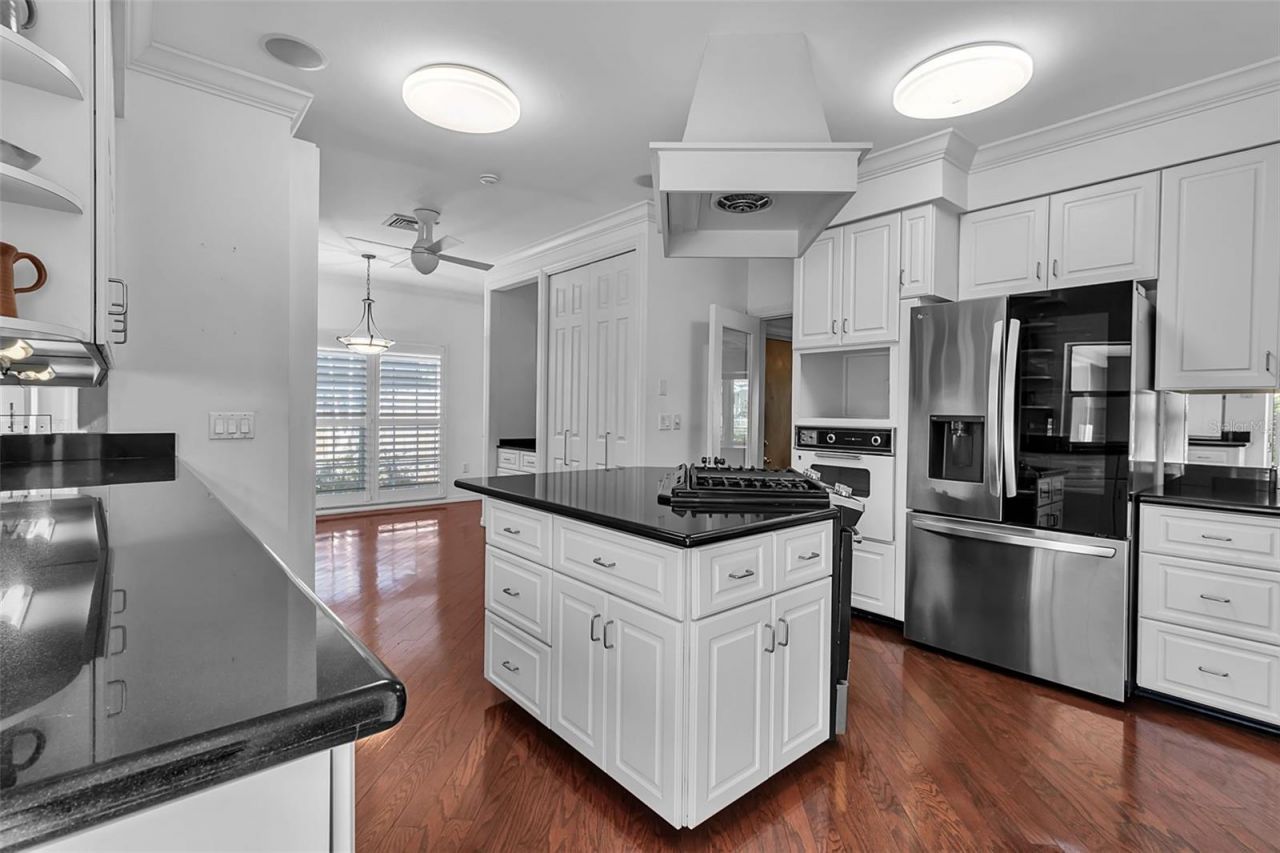 1714 South Drive, Sarasota, FL 34239 Photo