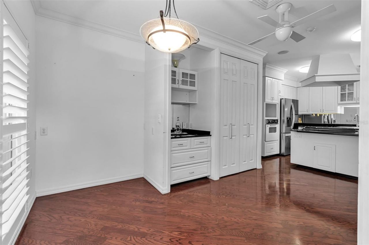 1714 South Drive, Sarasota, FL 34239 Photo