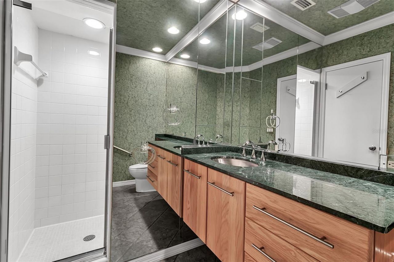 1714 South Drive, Sarasota, FL 34239 Photo