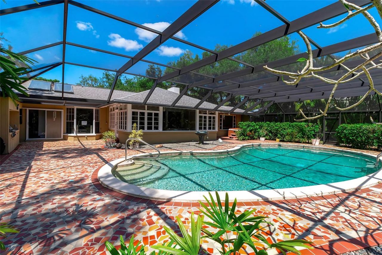 1714 South Drive, Sarasota, FL 34239 Photo