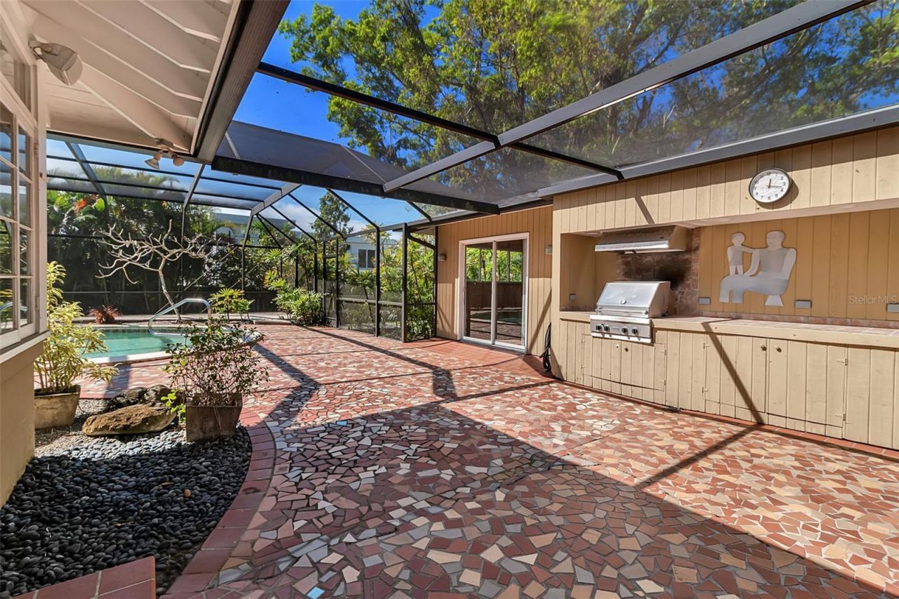 1714 South Drive, Sarasota, FL 34239 Photo