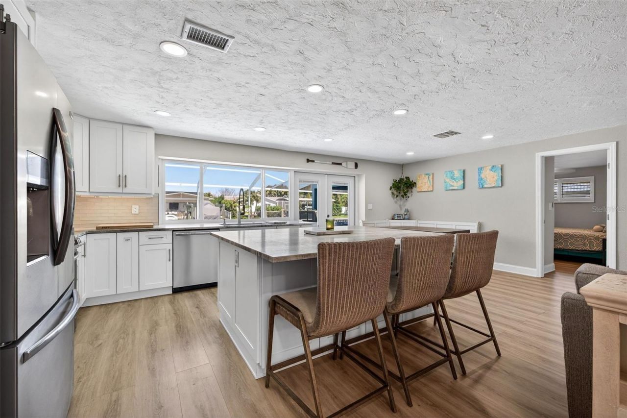 1435 48th Avenue Ne, Saint Petersburg, FL 33703 Photo