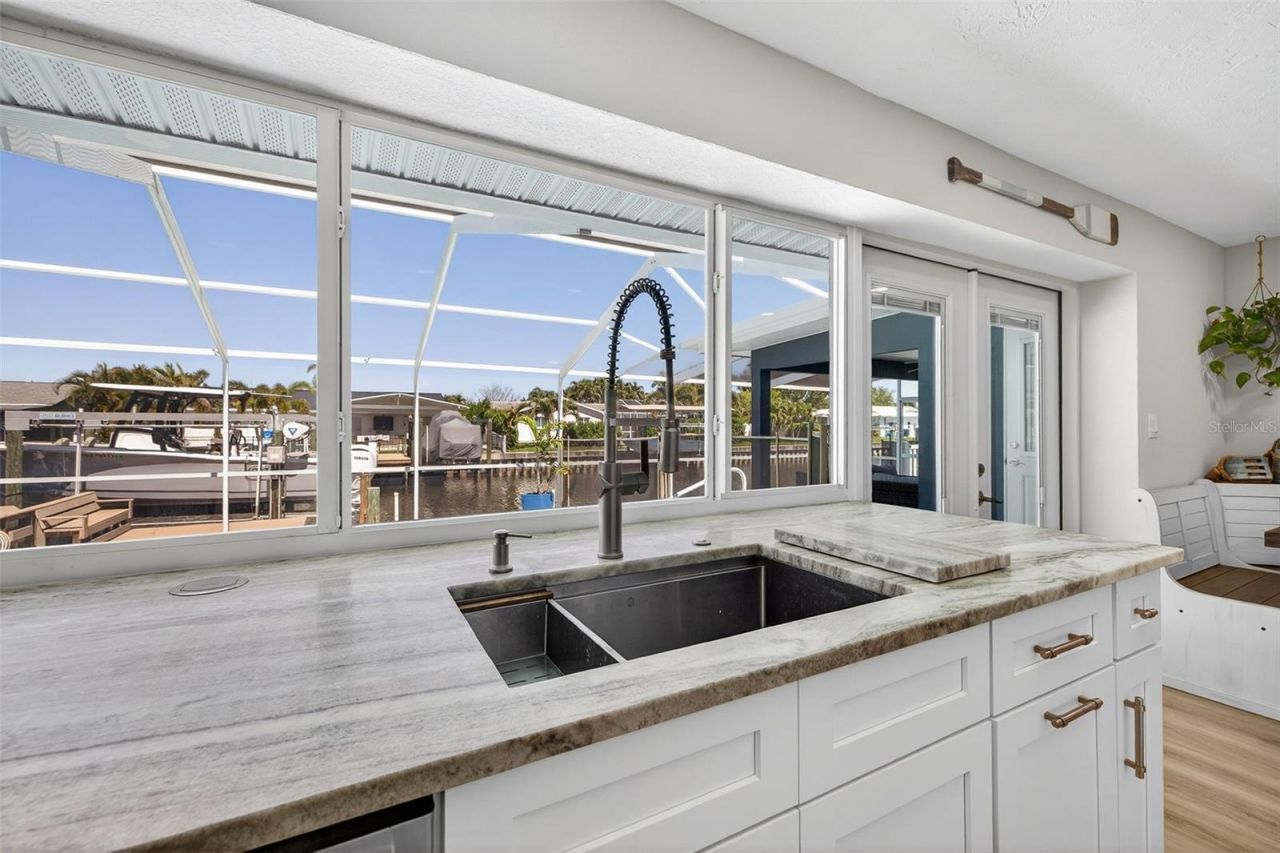 1435 48th Avenue Ne, Saint Petersburg, FL 33703 Photo