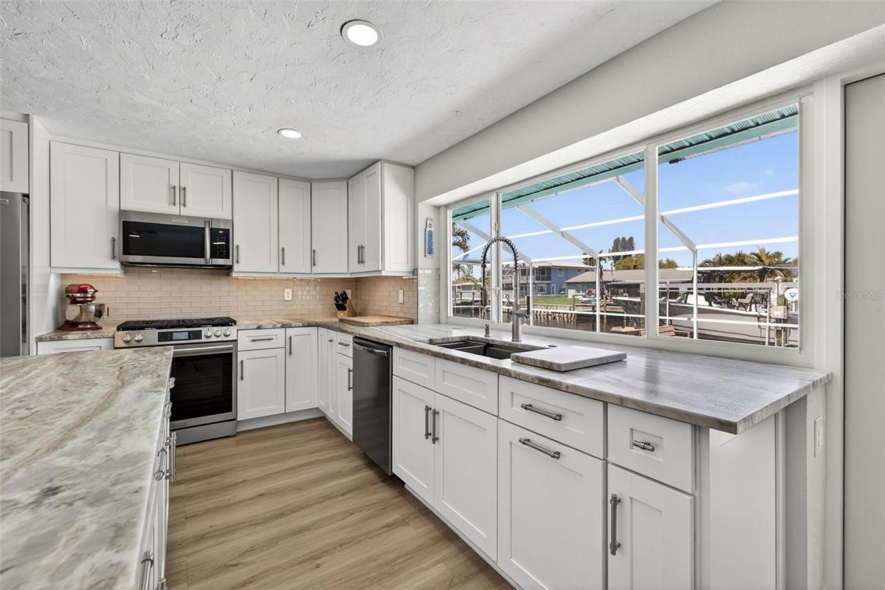 1435 48th Avenue Ne, Saint Petersburg, FL 33703 Photo