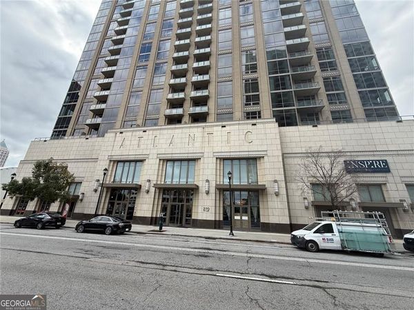 270 17th Street NW, Unit 2207, Atlanta, GA 30363