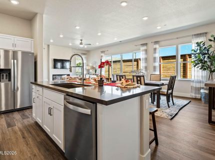 182 Silver Peak Loop, Unit 1, Carson City, NV 89701 Photo