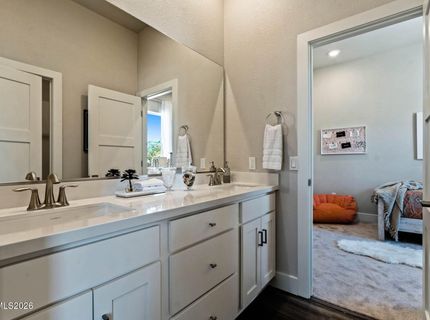 182 Silver Peak Loop, Unit 1, Carson City, NV 89701 Photo