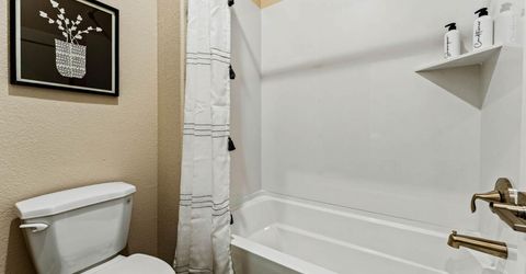 182 Silver Peak Loop, Unit 1, Carson City, NV 89701 Photo