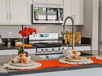 182 Silver Peak Loop, Unit 1, Carson City, NV 89701 Photo