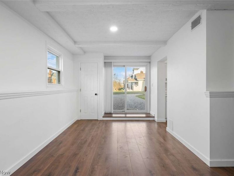 3041 Hudson Drive , Cuyahoga Falls, OH 44221 Photo 18