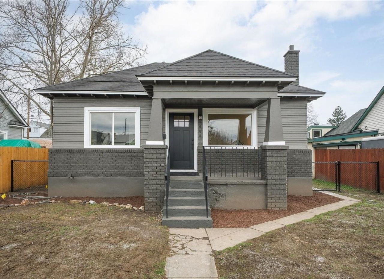 1008 E Glass Ave, Spokane, WA 99207 Main Photo