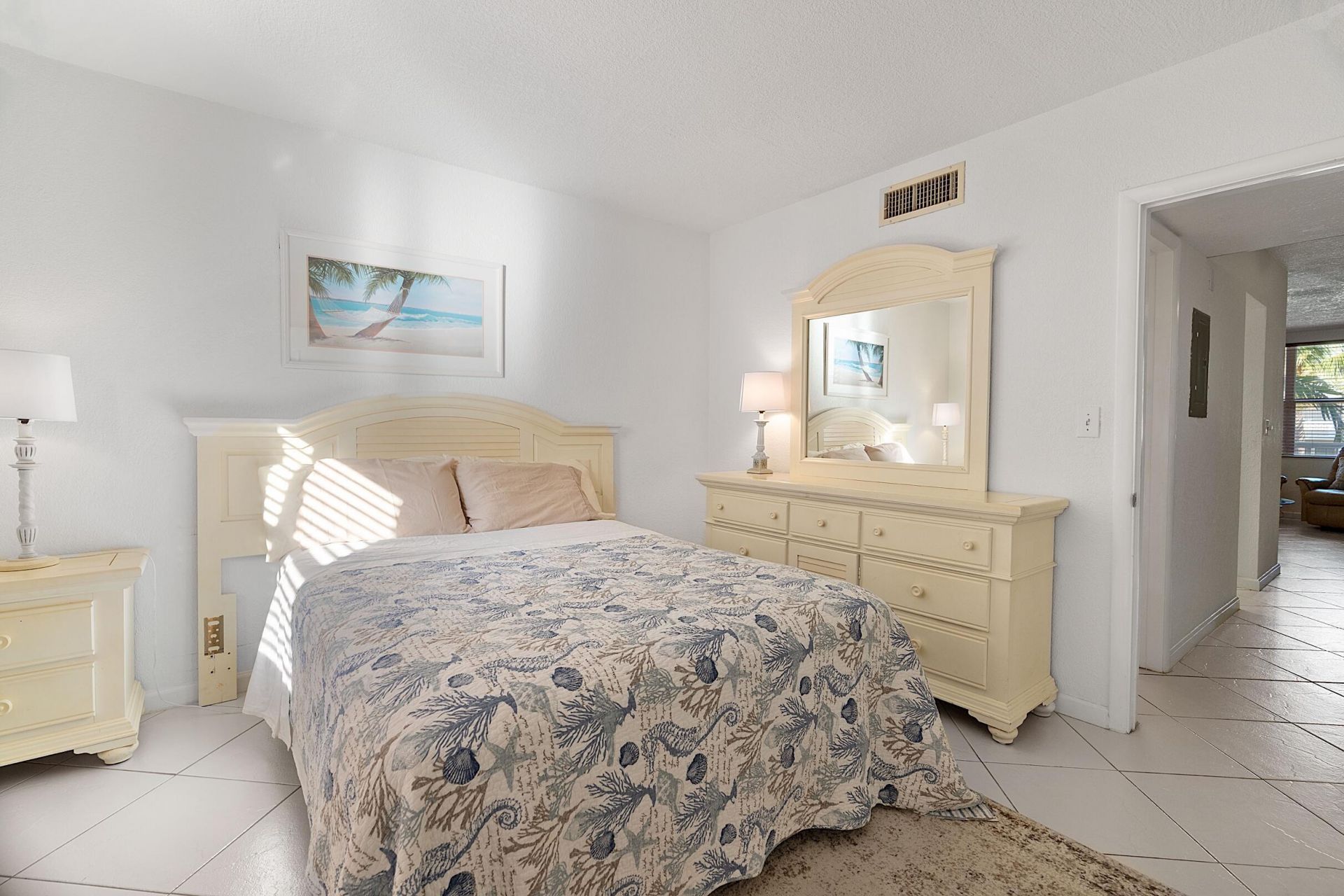 2565 S Ocean Boulevard, Unit 208, Palm Beach, FL 33480 Photo