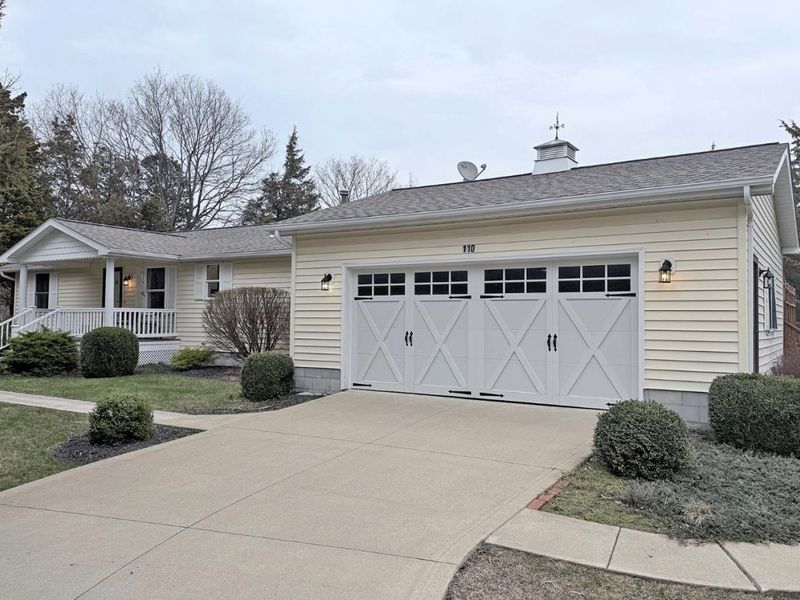 110 Pickerel, Kelleys Island, OH 43438 Photo 1