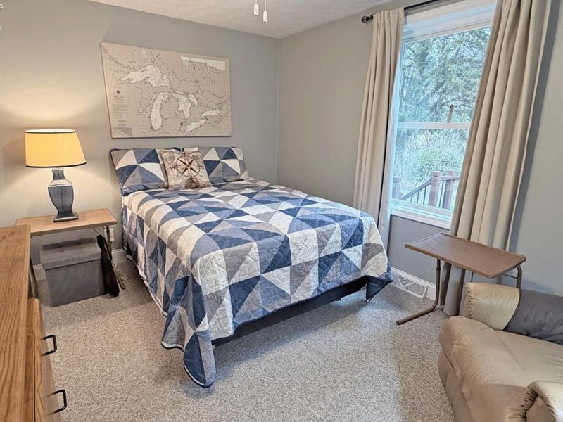 110 Pickerel, Kelleys Island, OH 43438 Photo 28