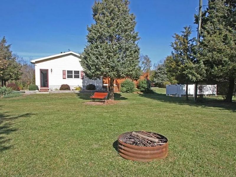 110 Pickerel, Kelleys Island, OH 43438 Photo 32