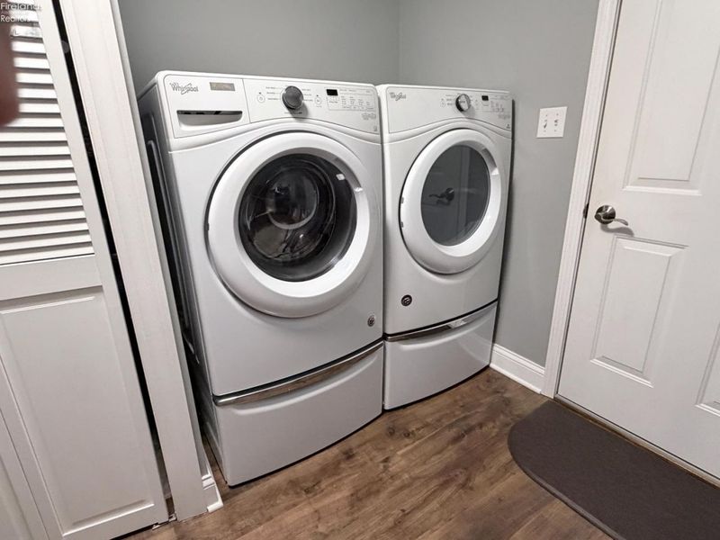 110 Pickerel, Kelleys Island, OH 43438 Photo 35