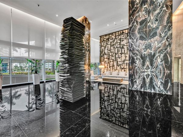 1800 S Ocean Dr , Unit 3908, Hallandale Beach, FL 33009