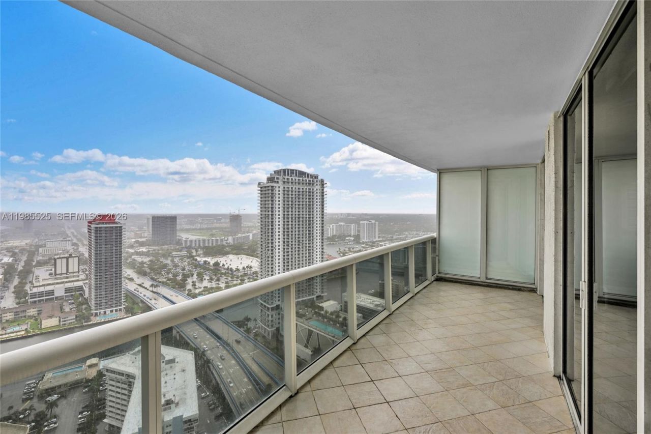 1800 S Ocean Dr , Unit 3908, Hallandale Beach, FL 33009 Photo