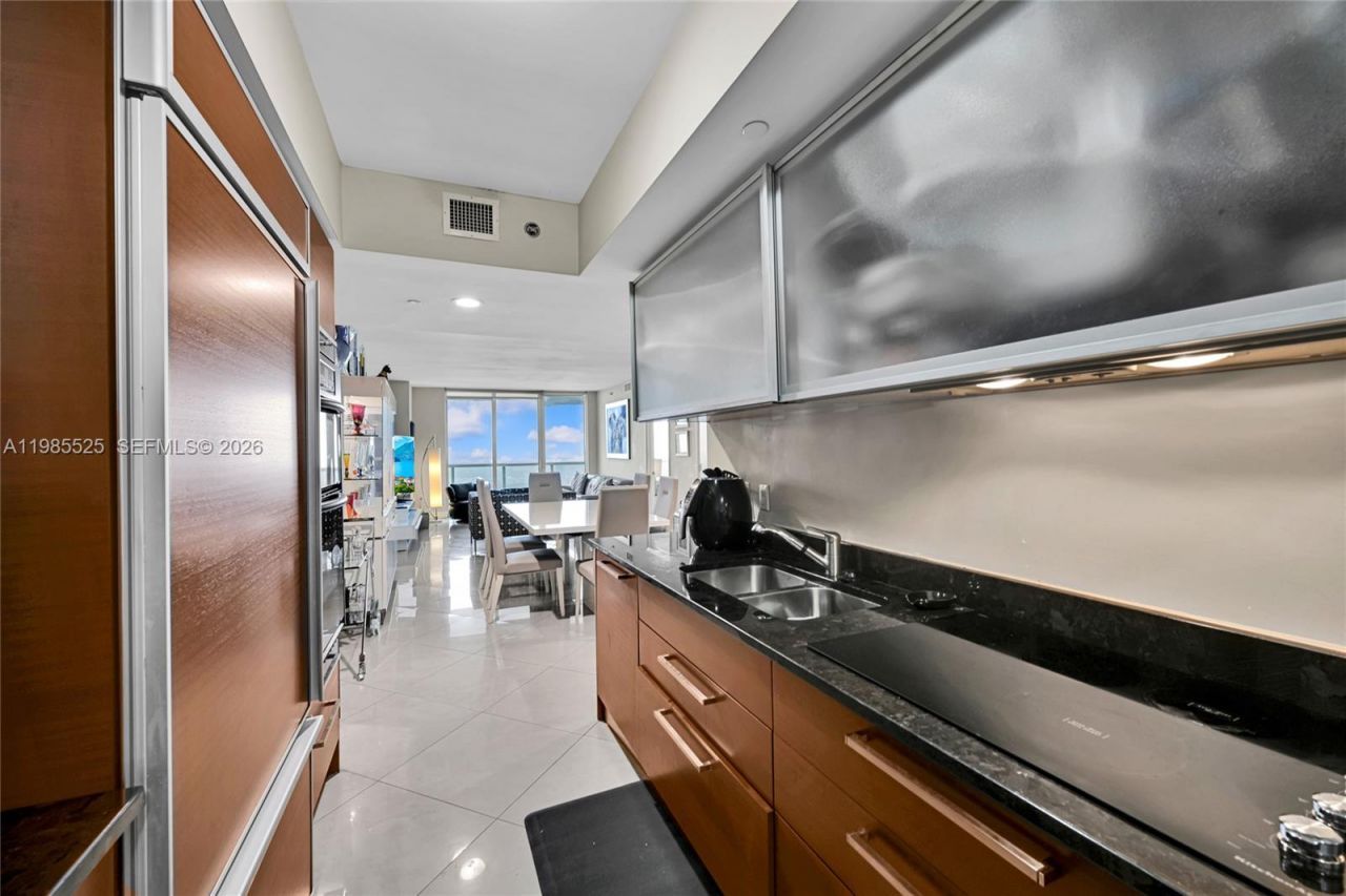 1800 S Ocean Drive, Unit 3908, Hallandale Beach, FL 33009 Photo