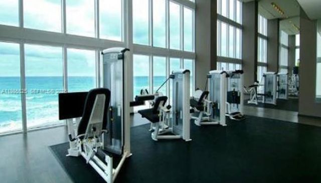 1800 S Ocean Drive, Unit 3908, Hallandale Beach, FL 33009 Photo